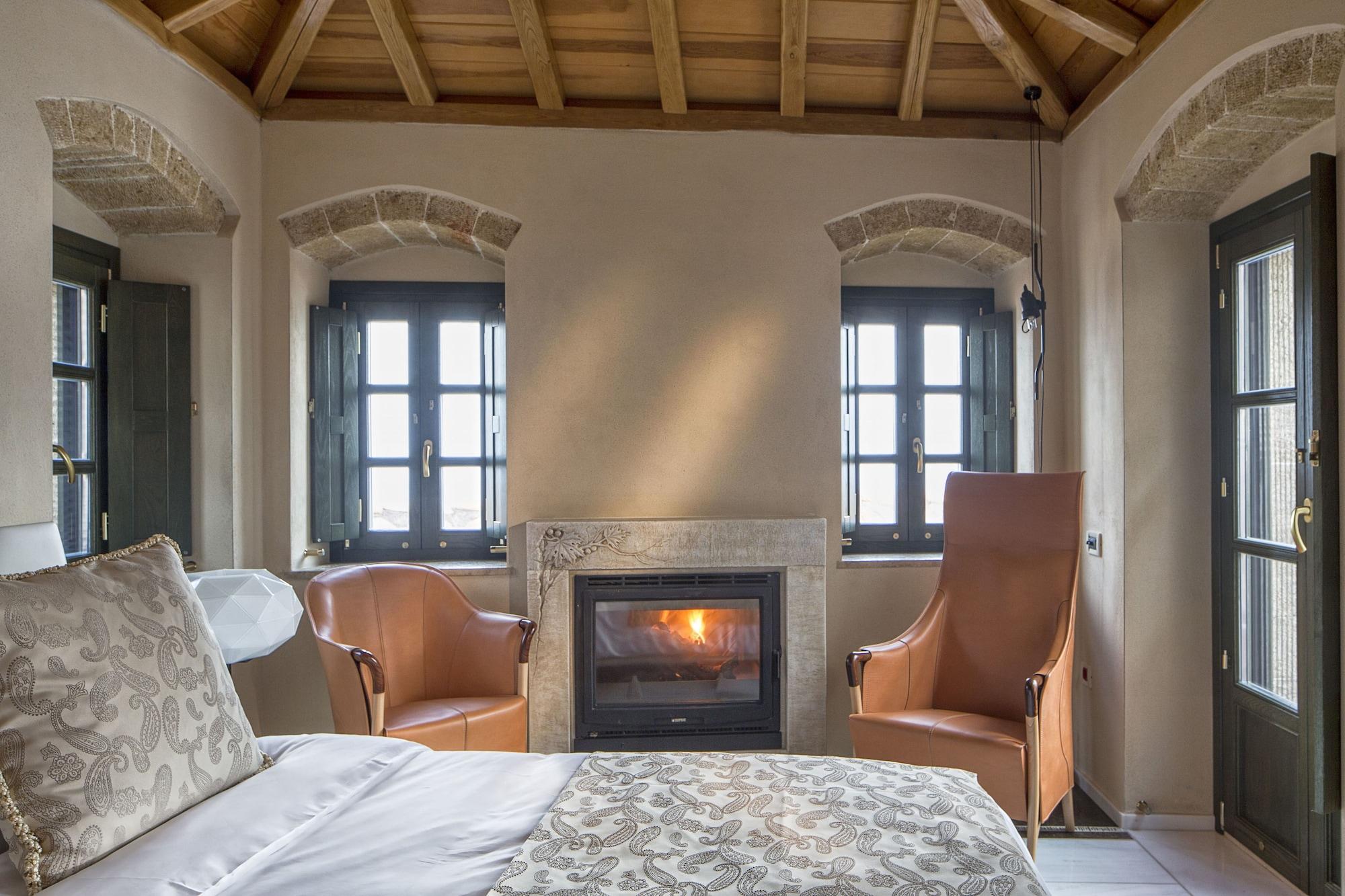 Moni Emvasis Luxury Suites Monemvasía Buitenkant foto