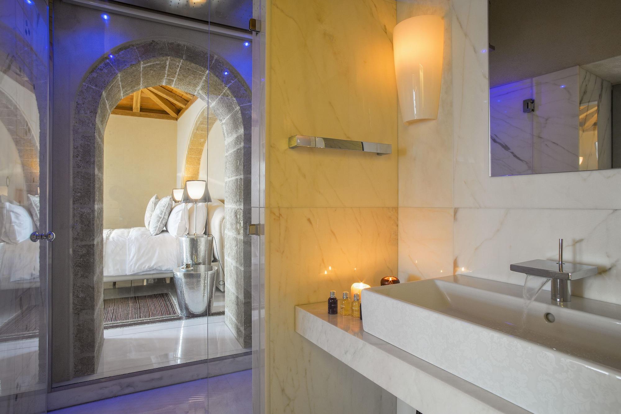Moni Emvasis Luxury Suites Monemvasía Buitenkant foto