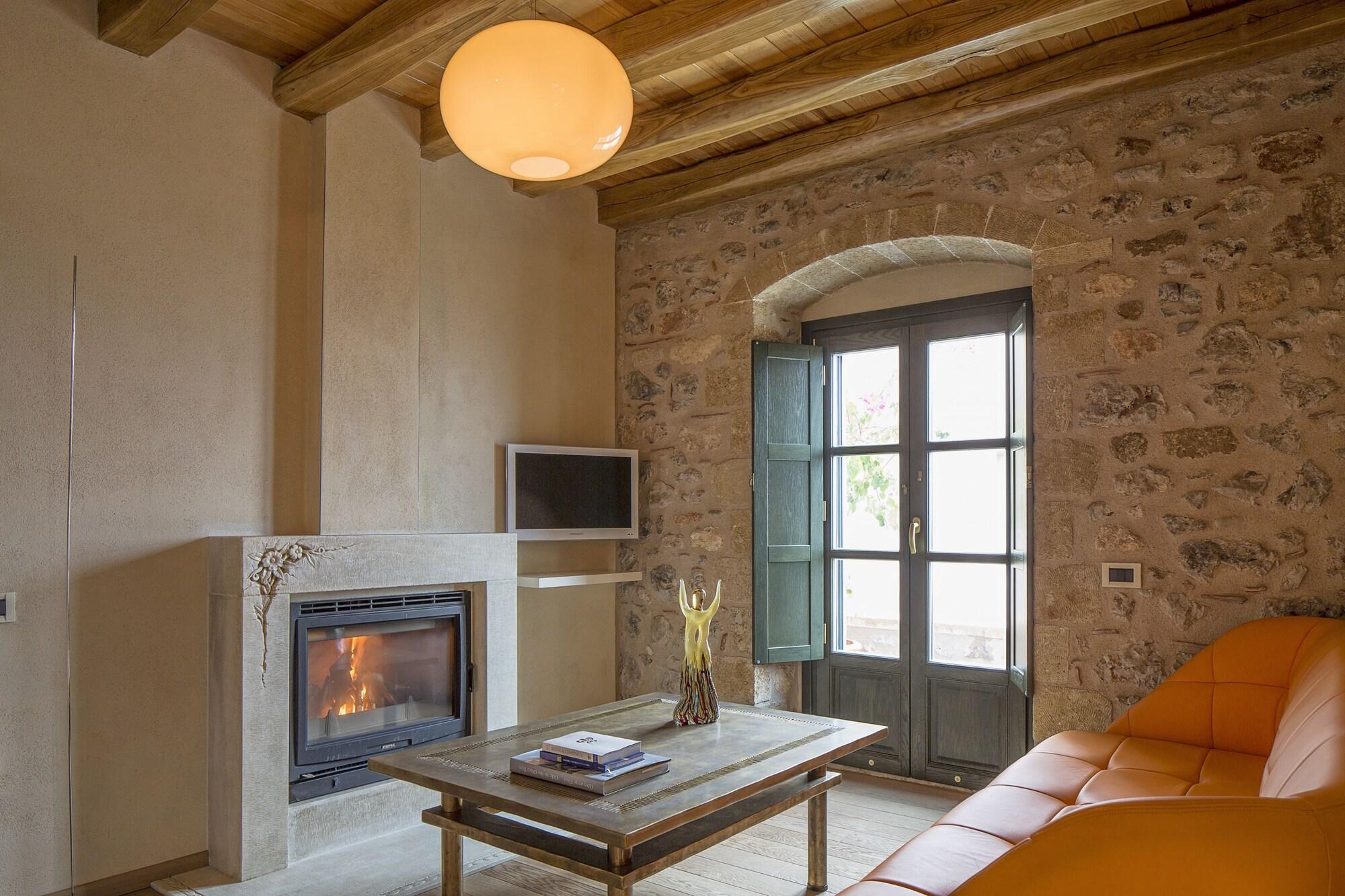 Moni Emvasis Luxury Suites Monemvasía Buitenkant foto